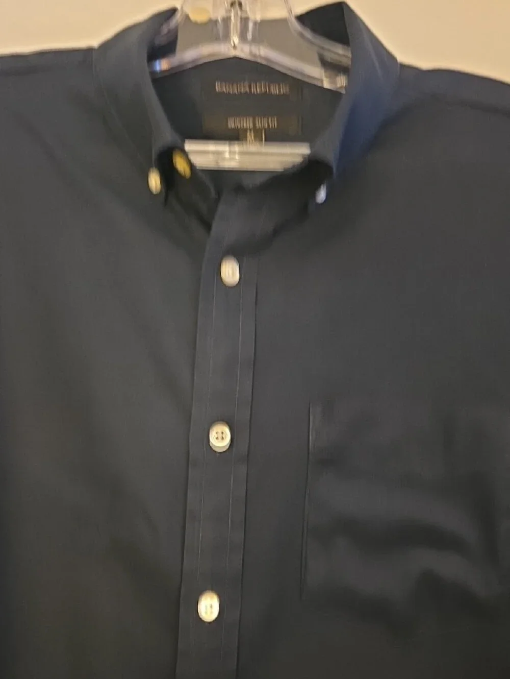 Banana Republic Utucked SLIM FIT Men's Black Button-Down Shirt